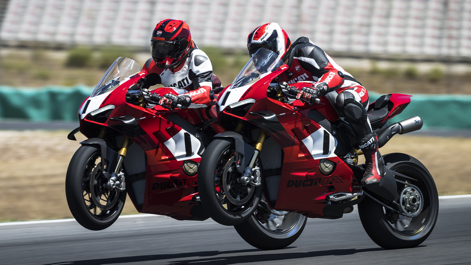Ducati-Panigale-V4R-MY23-performance-gallery-03-1920x1080