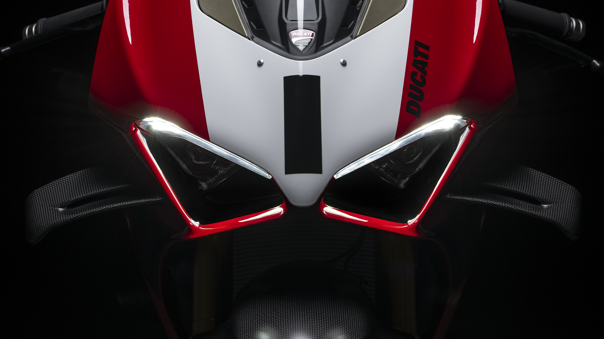 Ducati-Panigale-V4R-MY23-tech-specs-gallery-01-1920x1080